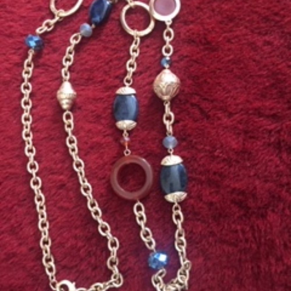 Ladies necklace